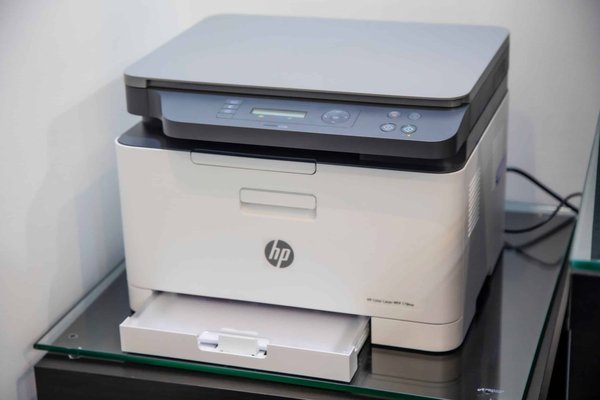Scanner un document avec une imprimante HP : Comment s'y prendre ?